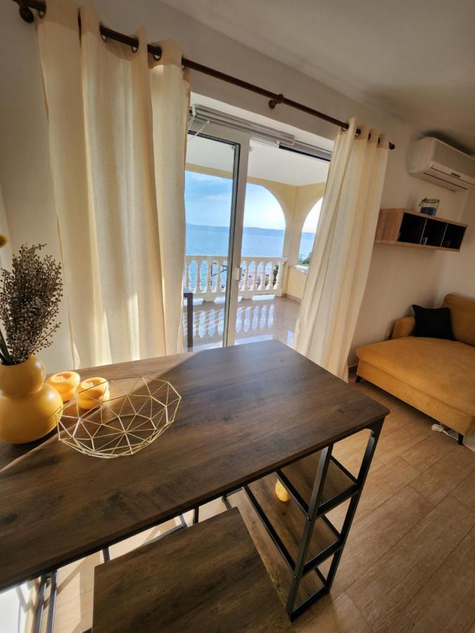 Lucija Appartement Karlobag Buitenkant foto