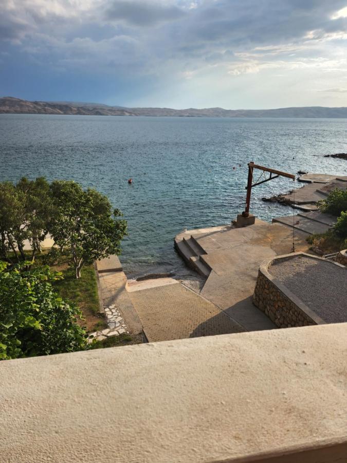Lucija Appartement Karlobag Buitenkant foto