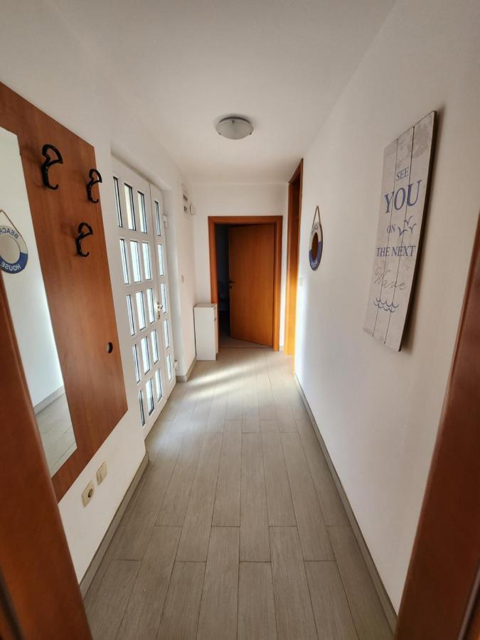 Lucija Appartement Karlobag Buitenkant foto