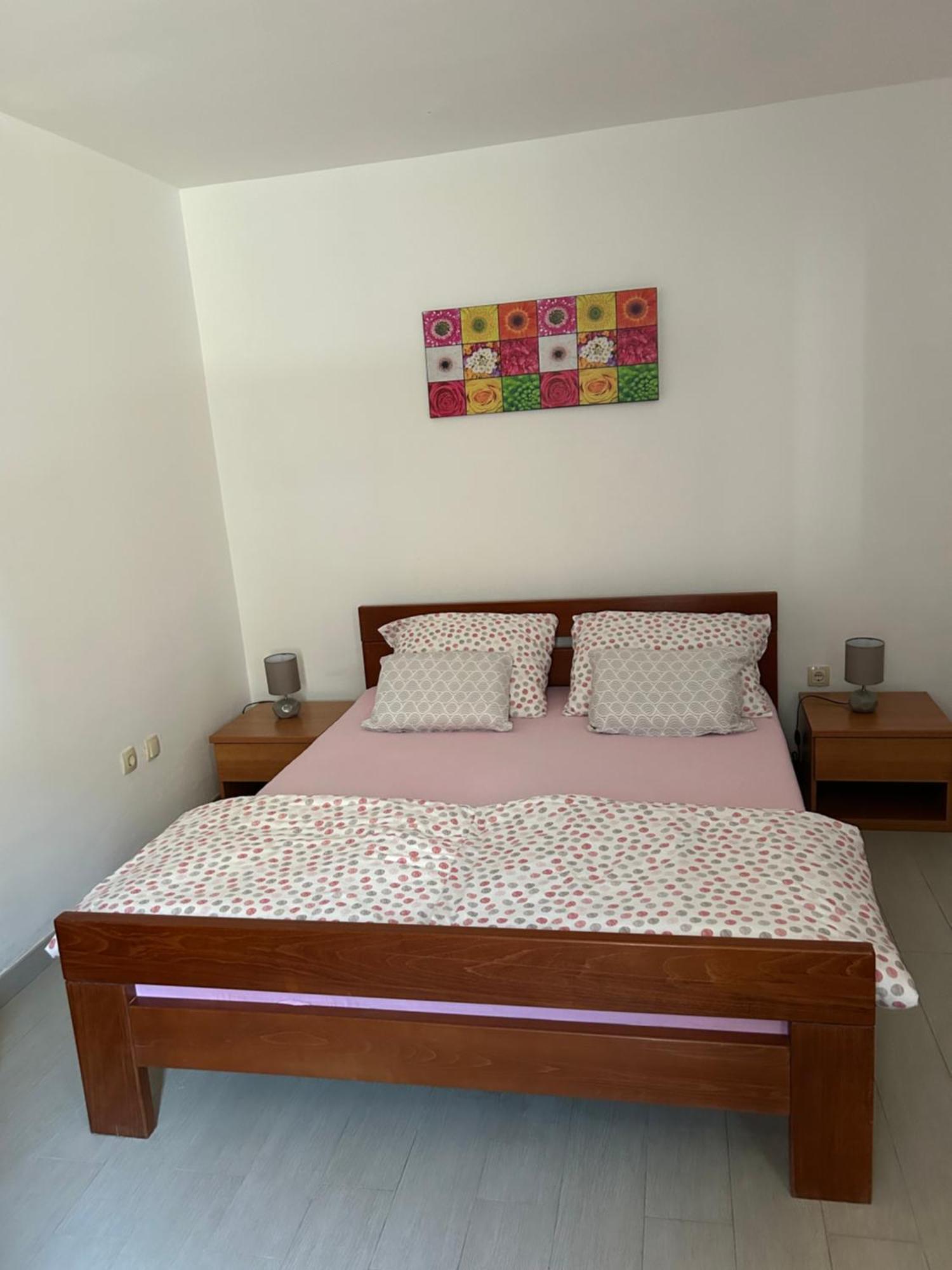 Lucija Appartement Karlobag Buitenkant foto