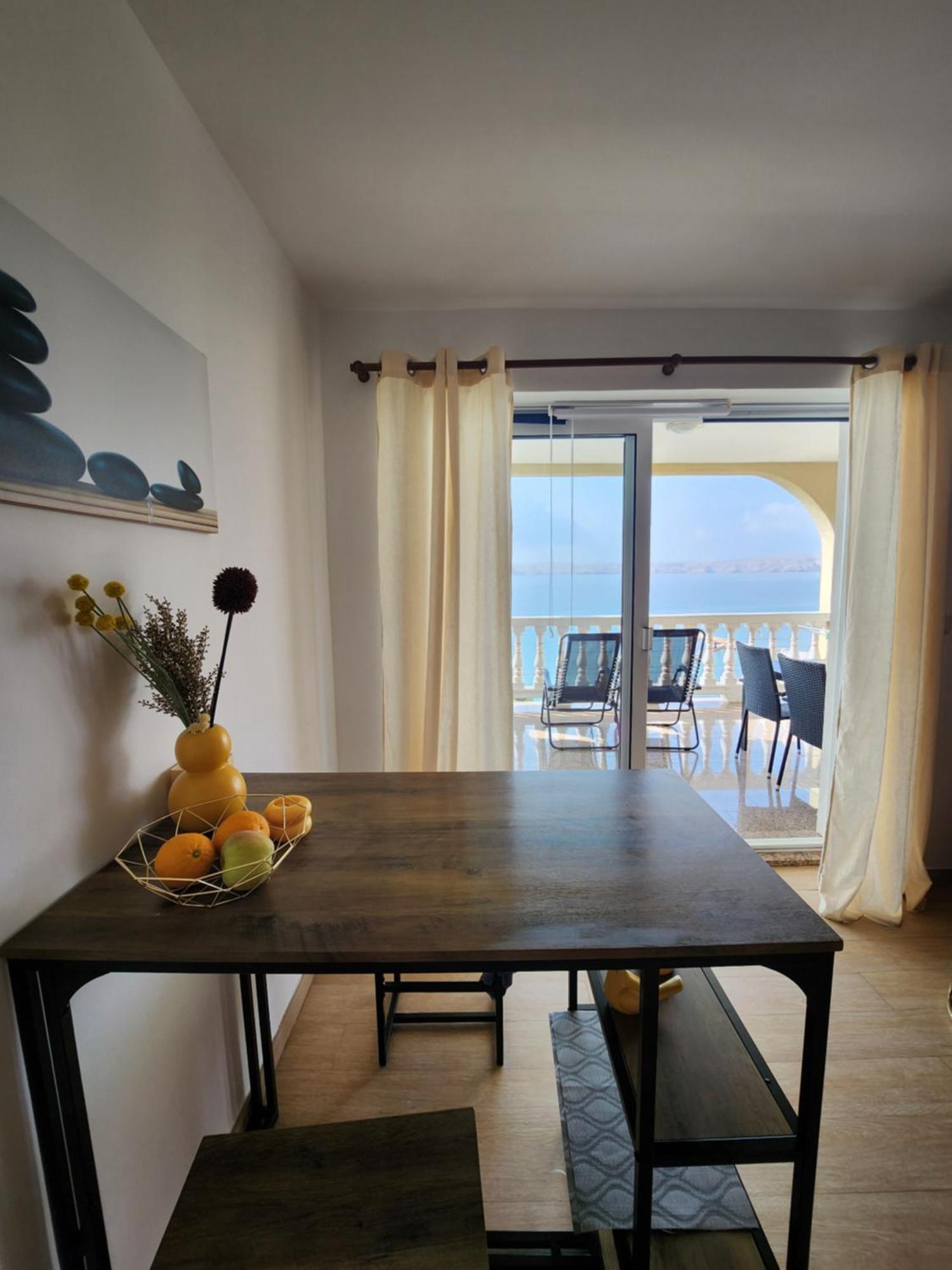 Lucija Appartement Karlobag Kamer foto